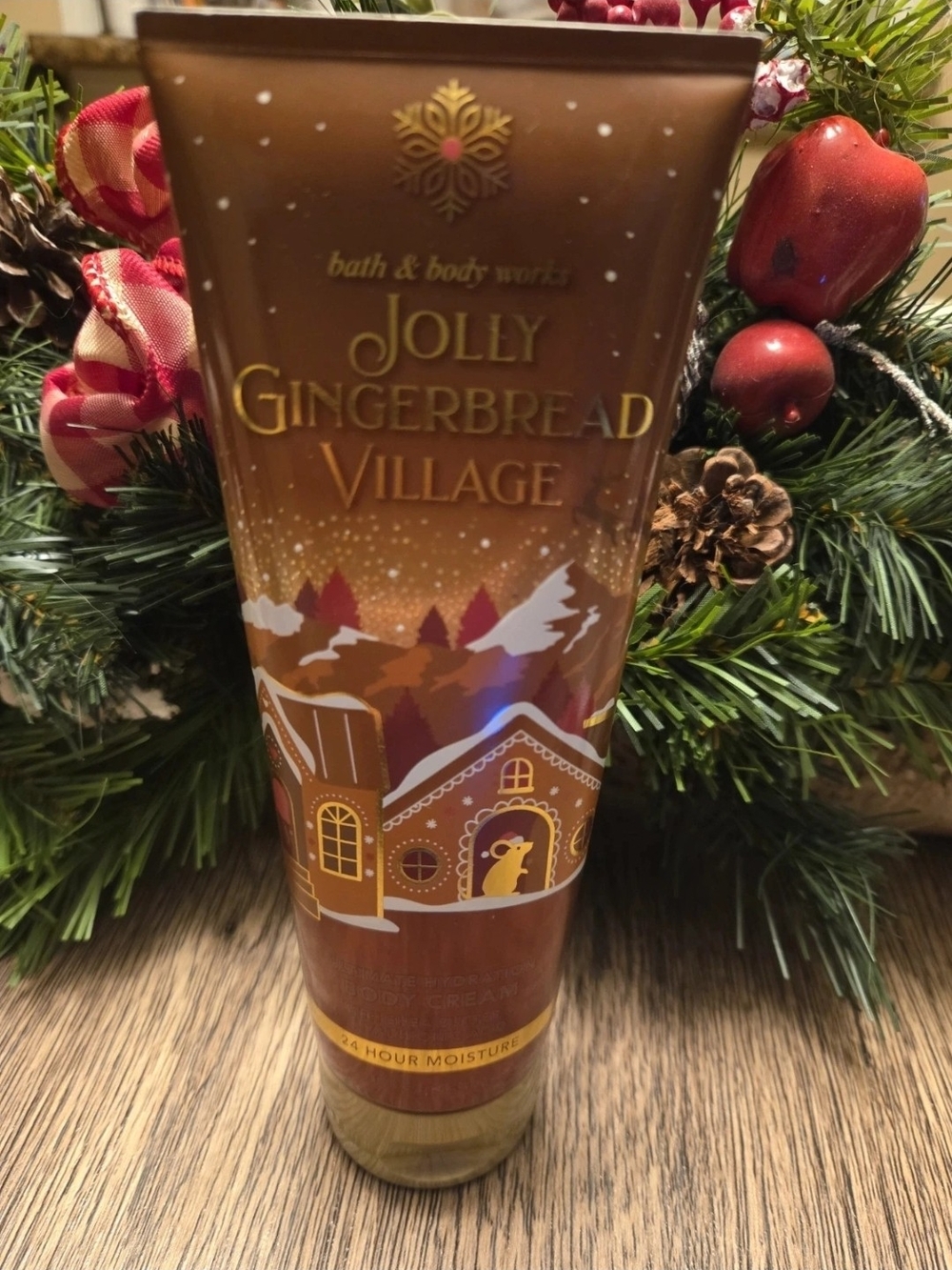 Bath & Body Works Jolly Gingerbread Village Moisturizing Body Cream - Brown